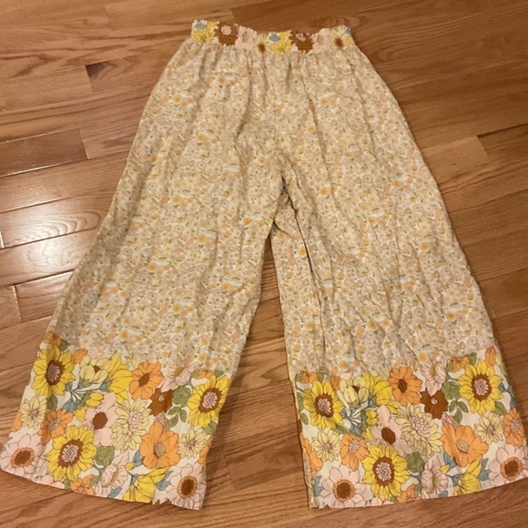 American Eagle High-Waist Wide Leg Floral Pants - Yellow cotton linen large - Picture 13 of 14